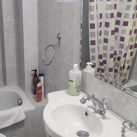 Valantis House 아파트 카발라